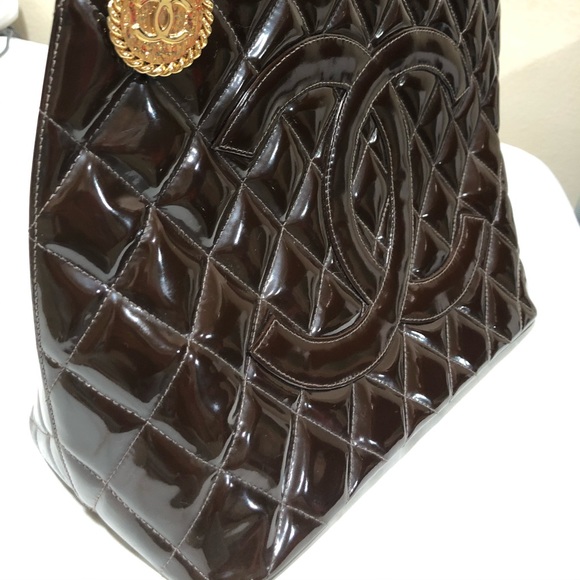 Chanel Medallion Tote in Dark Chocolate - Picture 2 of 11